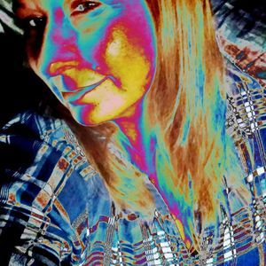 Meet your Posher, April